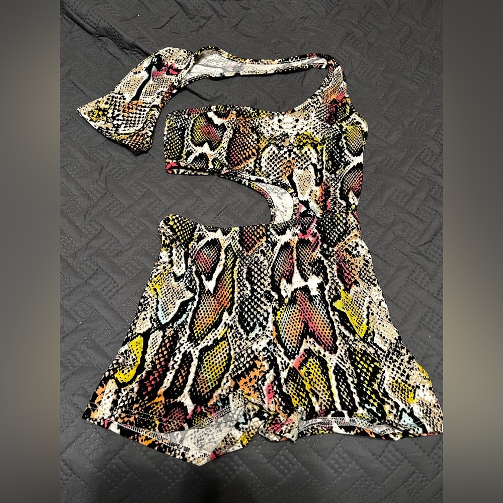 Shein gecko print bodysuit